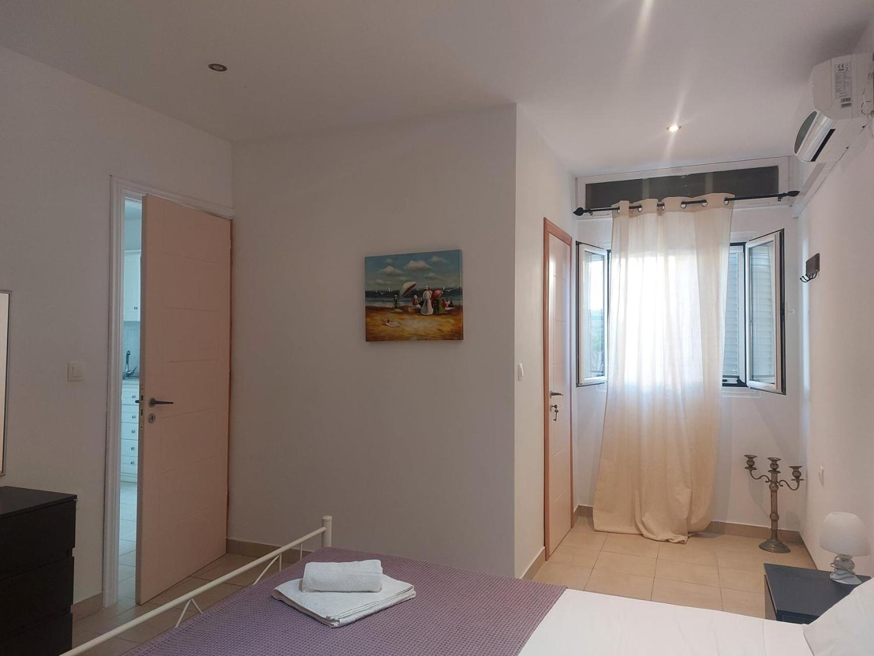 Foivos Seaside Apartments Ájosz Jeórjosz Kültér fotó