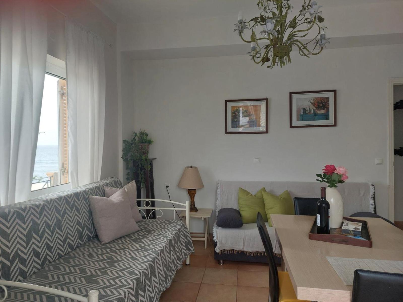 Foivos Seaside Apartments Ájosz Jeórjosz Szoba fotó